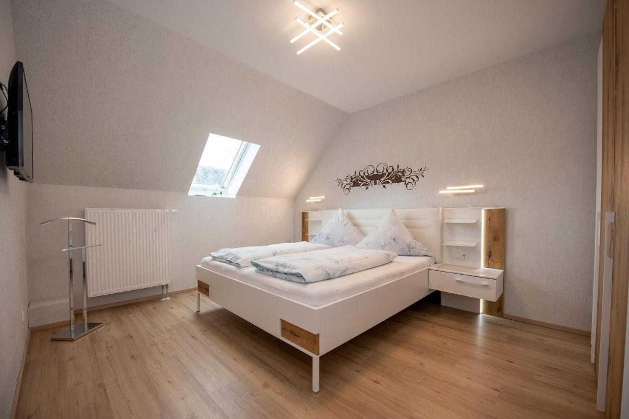 Ferienwohnungen Am Matthiasturm Neef Buitenkant foto